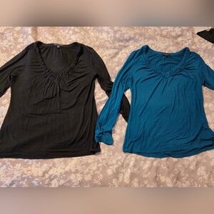 Banana Republic Black and Blue Long Sleeve Tops